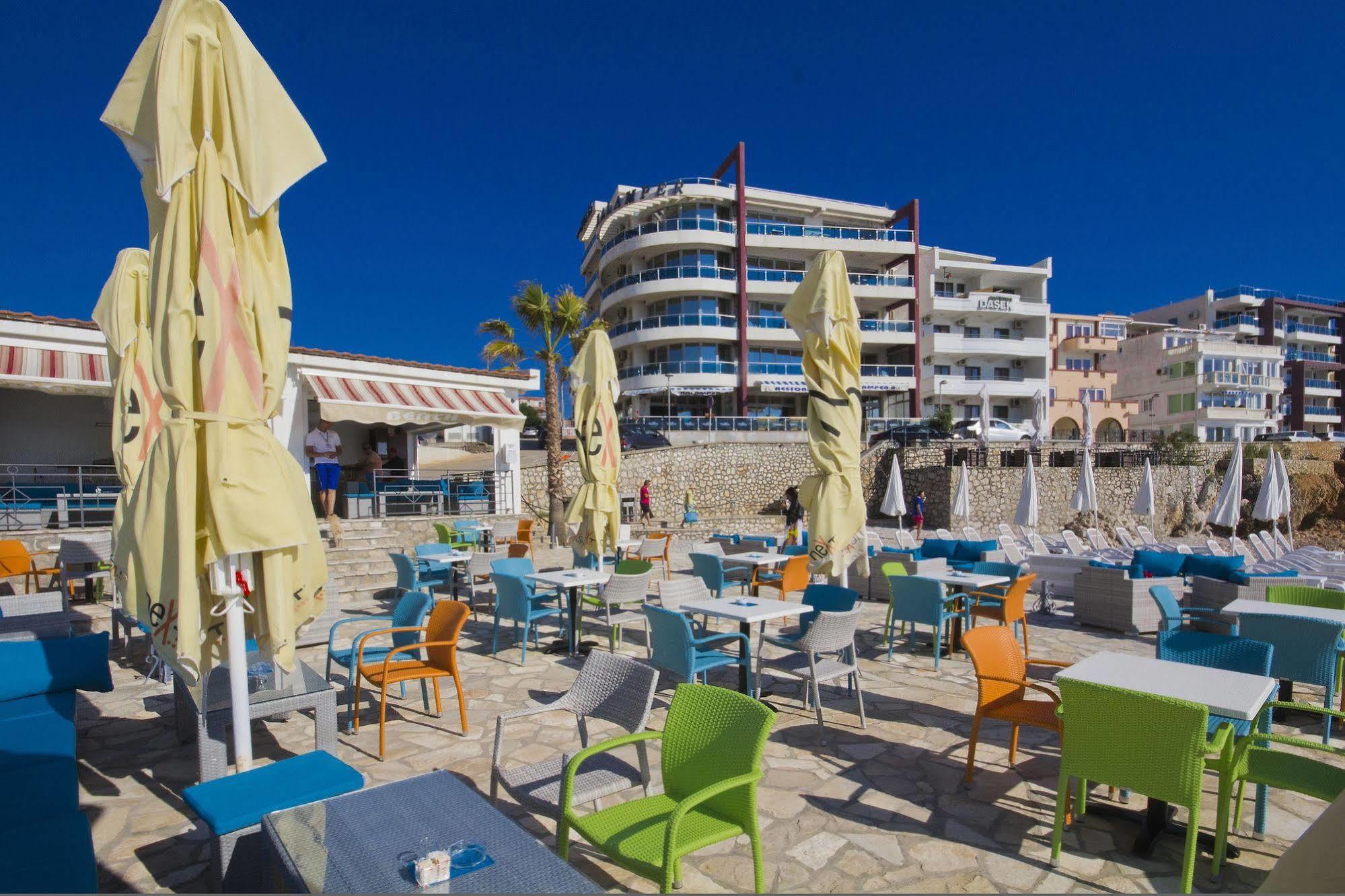 بار Apart Hotel Kalamper المظهر الخارجي الصورة
